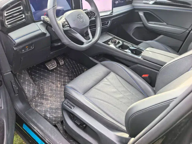 Volkswagen Tiguan L — Фото автомобиля 4