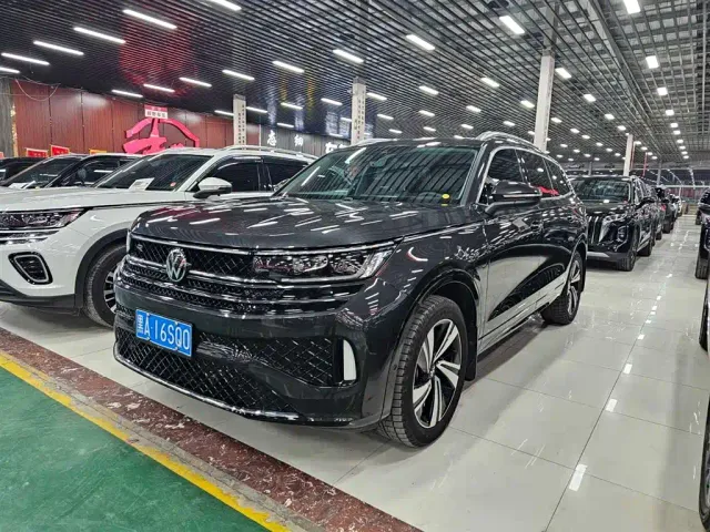 Volkswagen Talagon — Фото автомобиля 2