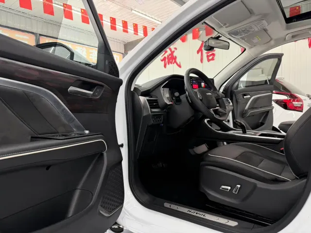 Haval H6 — Фото автомобиля 7