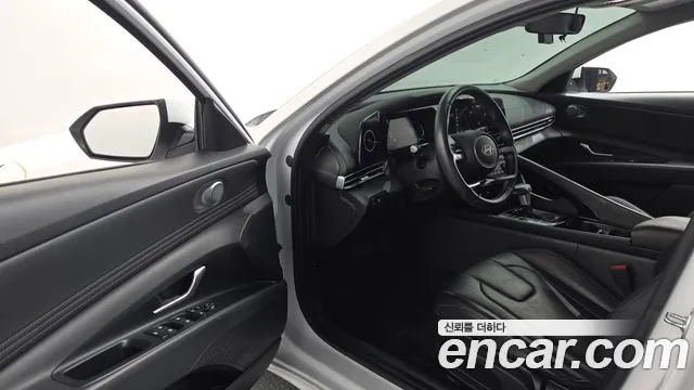 Hyundai Avante CN7 — Фото автомобиля 15