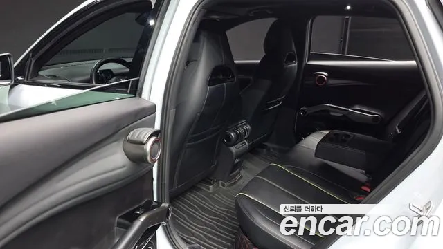BYD Atto 3 — Фото автомобиля 11