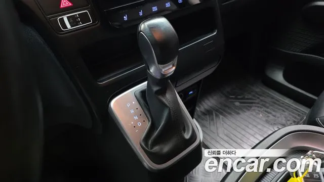 Hyundai Staria — Фото автомобиля 12