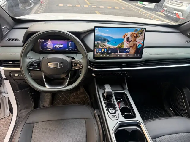 Geely Haoyue L — Фото автомобиля 7