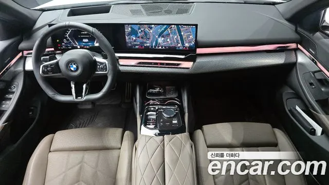 BMW 5-Series — Фото автомобиля 7