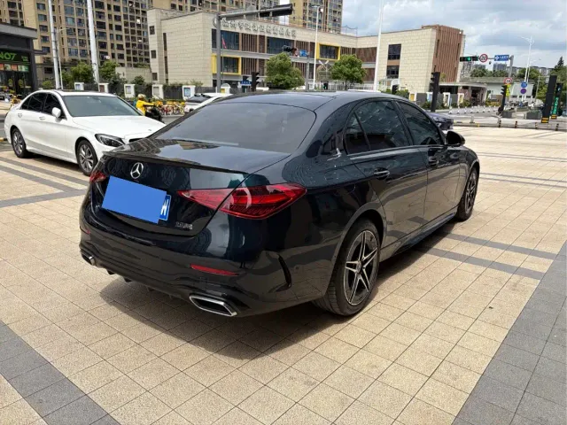Mercedes-Benz C-Class — Фото автомобиля 3
