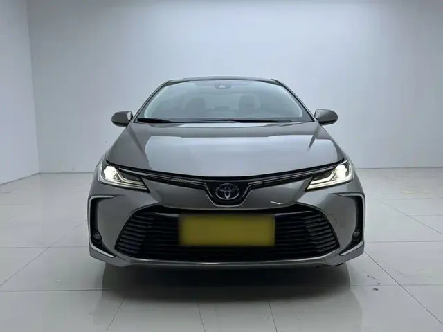 Toyota Corolla — Фото автомобиля 3