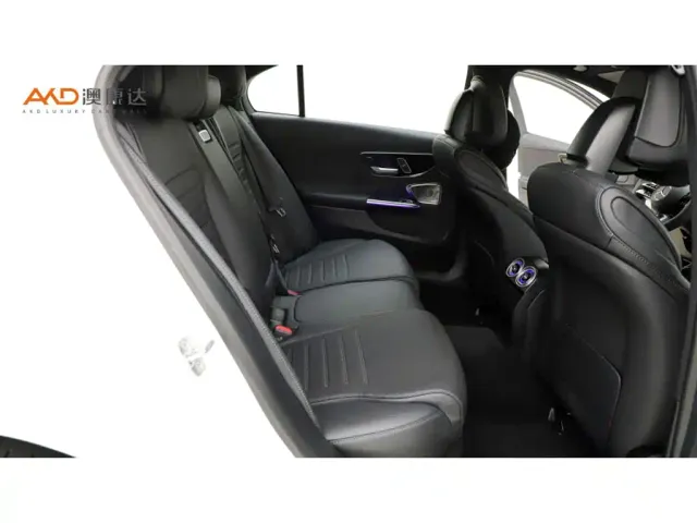 Mercedes-Benz C-Class — Фото автомобиля 8