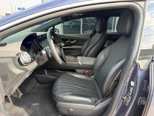 Mercedes-Benz EQS — Фото автомобиля 5