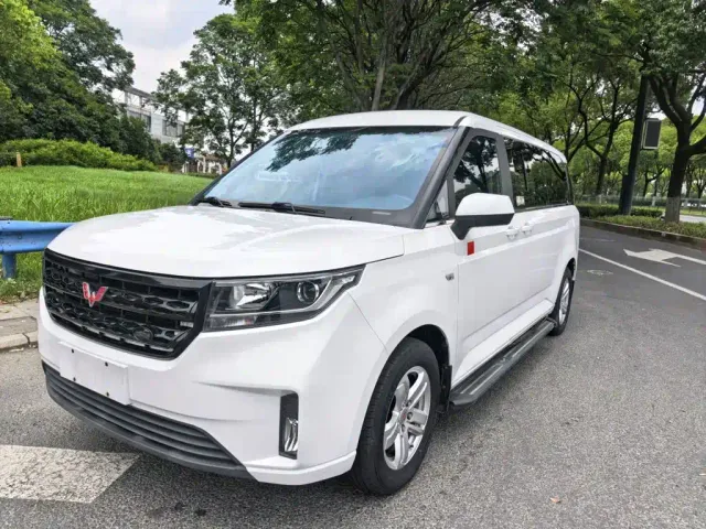 Фотография автомобиля — Wuling Zhengcheng
