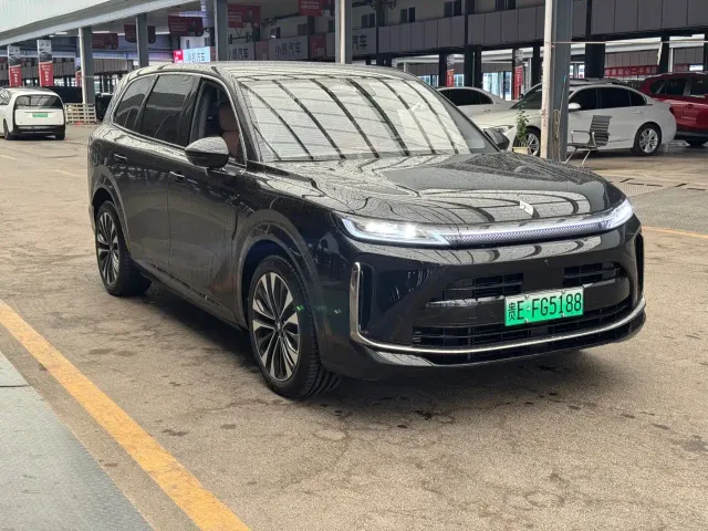 Huajing Baojun Huajing S — Фото автомобиля 3