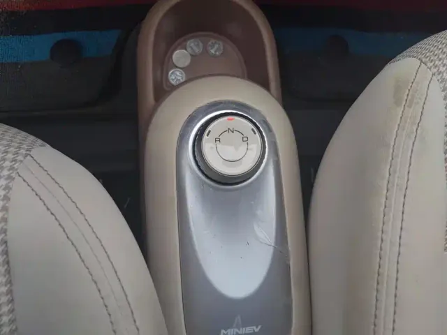 Wuling Hongguang Mini EV — Фото автомобиля 16