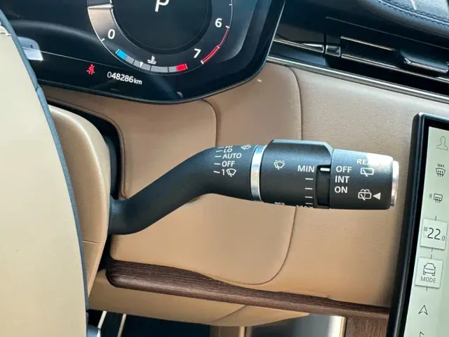 Land Rover Range Rover — Фото автомобиля 27