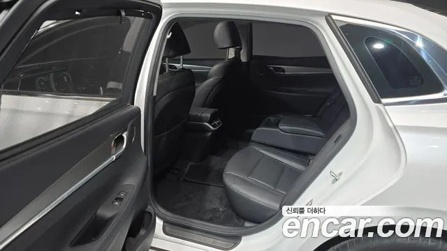 Hyundai Grandeur Новый Grandeur IG — Фото автомобиля 11