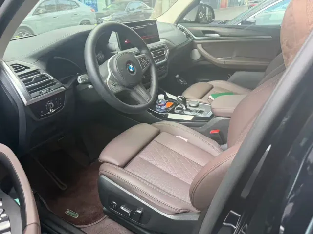 BMW X3 — Фото автомобиля 10