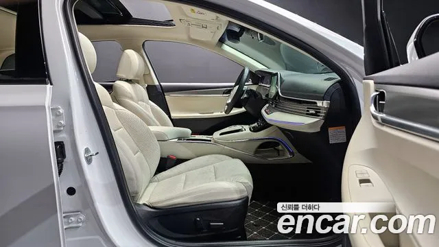 Hyundai Grandeur — Фото автомобиля 25
