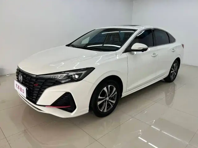 Фотография автомобиля — Changan Eado