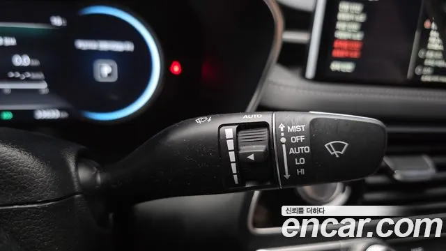 Genesis G70 New — Фото автомобиля 25