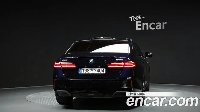 BMW 5-Series 5 серия (G60) 530i xDrive M Sport — Фото автомобиля 2