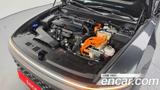 Hyundai Grandeur GN7 — Фото автомобиля 9