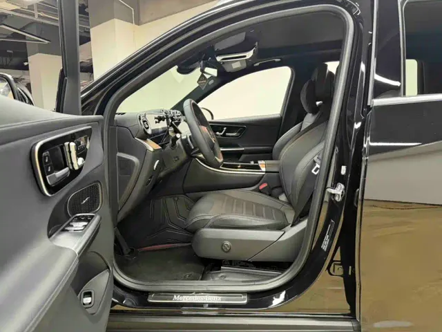 Mercedes-Benz Mercedes-Benz GLC 2023 Facelift GLC 300 L 4MATIC Sport 7-Seater — Фото автомобиля 14
