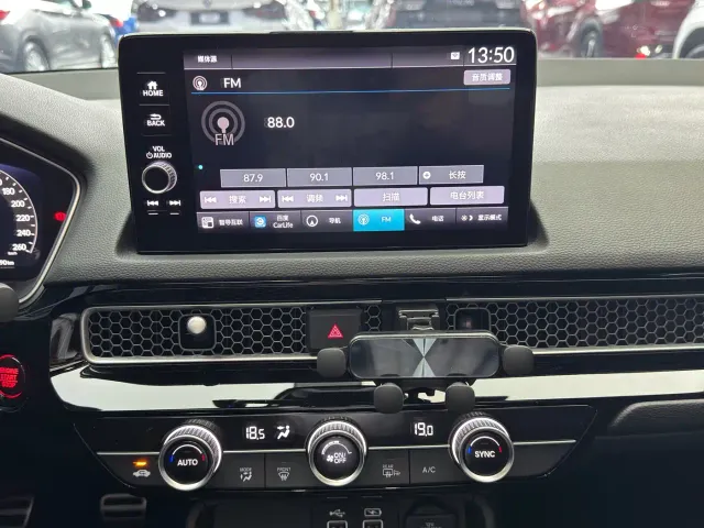 Honda Civic — Фото автомобиля 14