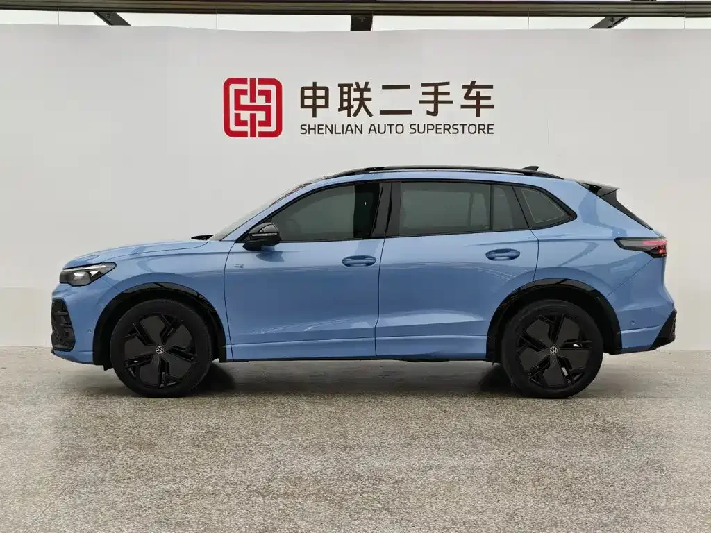Volkswagen Tiguan L 2024 PRO 380TSI 4WD R-Line Premium Edition — Фото автомобиля 3