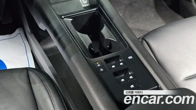 Hyundai Ioniq 6 — Фото автомобиля 9