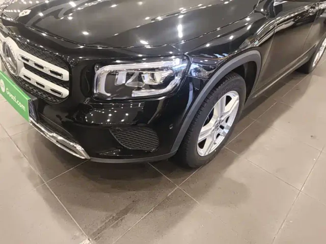 Mercedes-Benz GLB-Class — Фото автомобиля 23