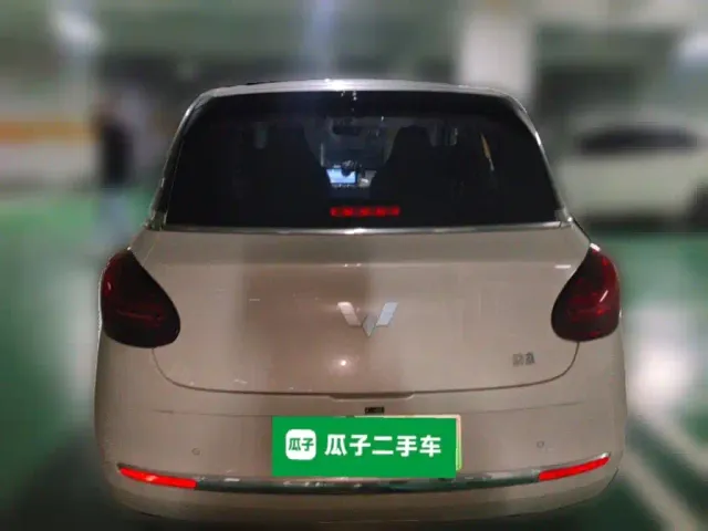 Wuling Bingo — Фото автомобиля 3