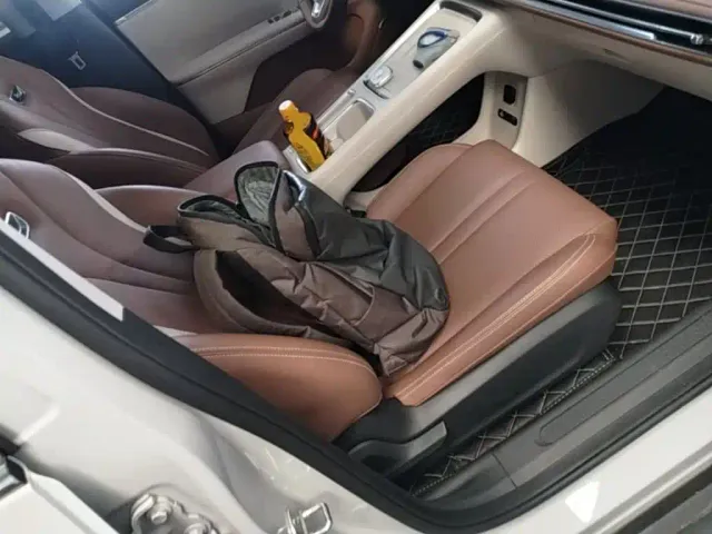 Wuling Bingo S — Фото автомобиля 24