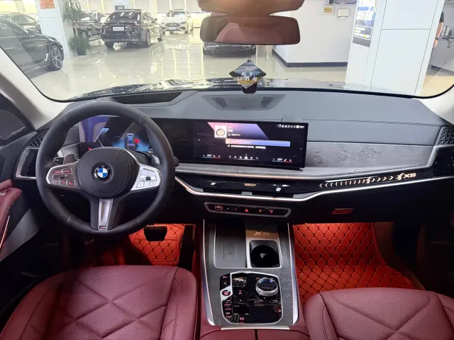 BMW X5 — Фото автомобиля 13