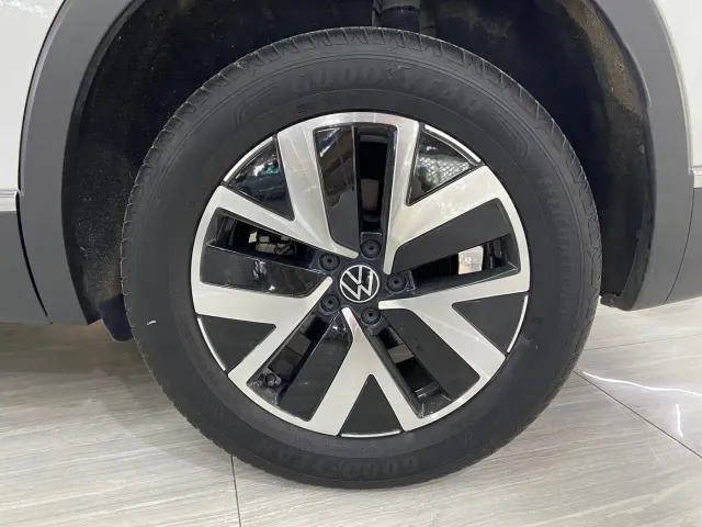 Volkswagen Tayron — Фото автомобиля 10