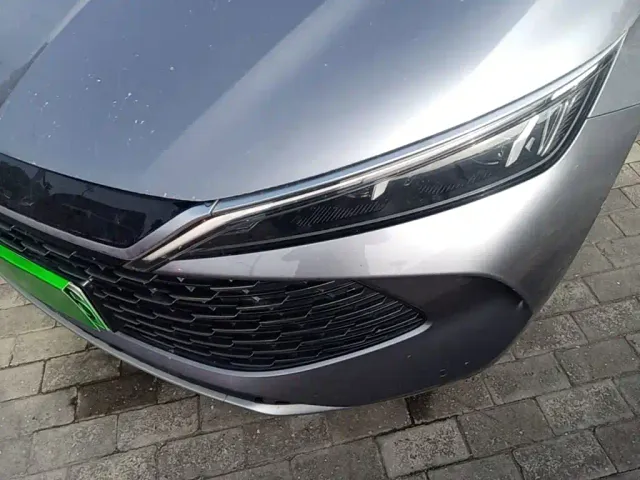 BYD Qin L — Фото автомобиля 23