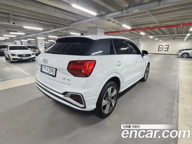 Audi Q2 — Фото автомобиля 7