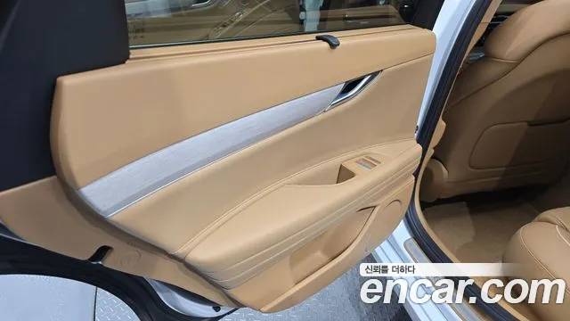 Genesis G80 Бензин 2.5 турбо 2WD — Фото автомобиля 25