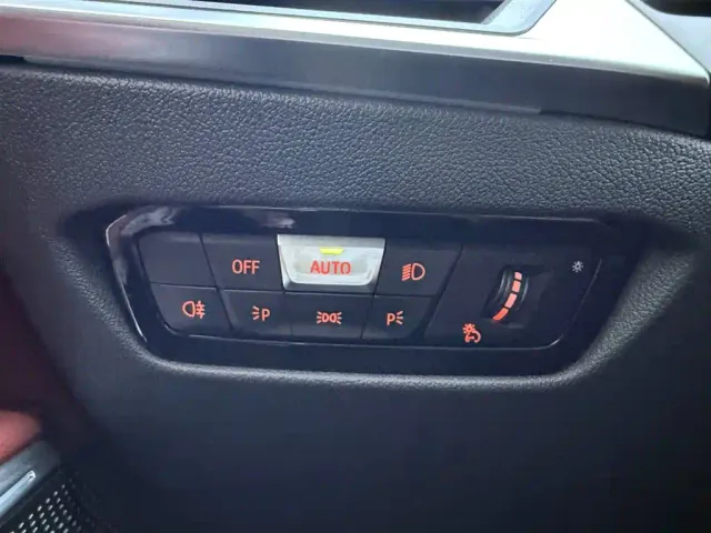 BMW 3 Series — Фото автомобиля 22