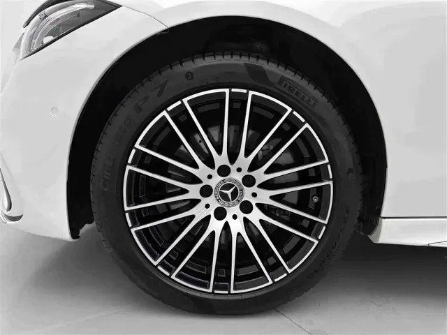 Mercedes-Benz C-Class — Фото автомобиля 25