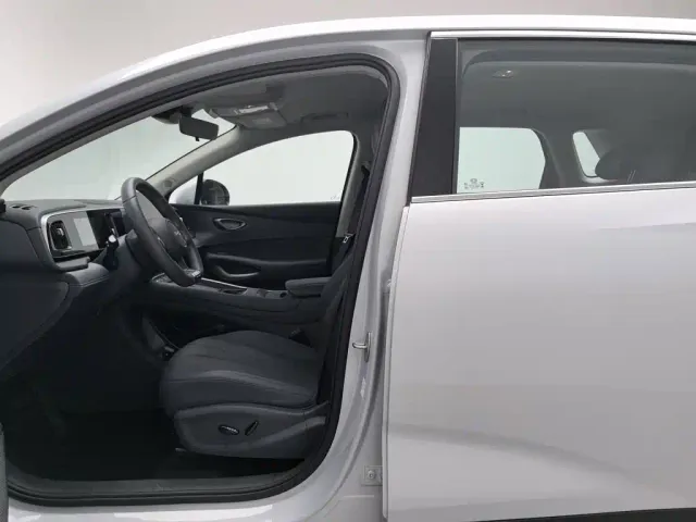 BYD Seal 05 DM-i — Фото автомобиля 11