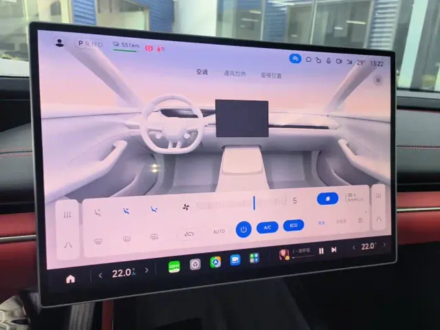Xiaomi SU7 — Фото автомобиля 8