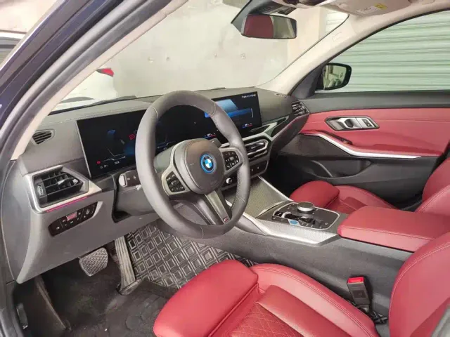 BMW i3 — Фото автомобиля 6