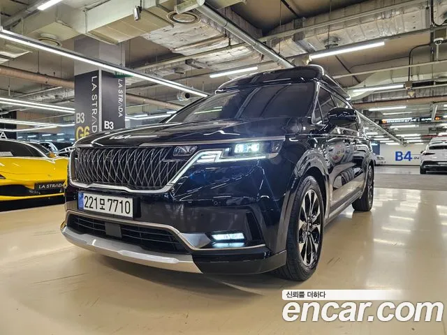 Фотография автомобиля — Kia Carnival 4th Gen
