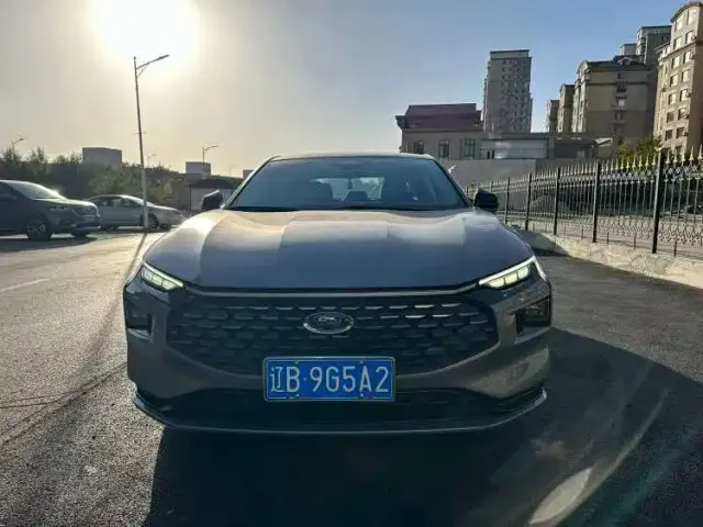 Ford Mondeo — Фото автомобиля 2