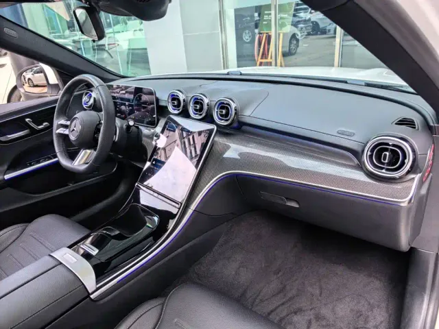 Mercedes-Benz C-Class — Фото автомобиля 6