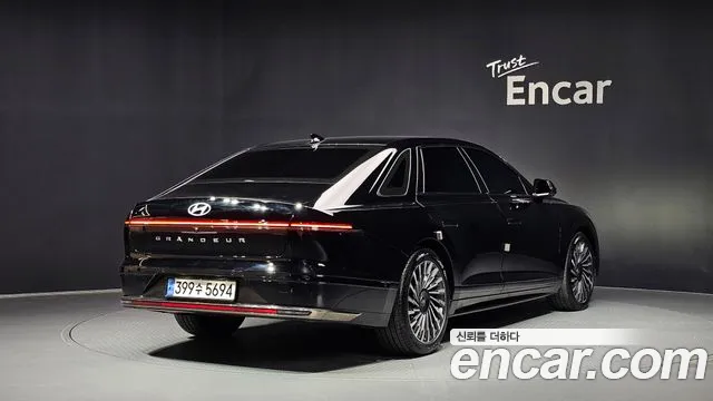 Hyundai Grandeur GN7 — Фото автомобиля 2