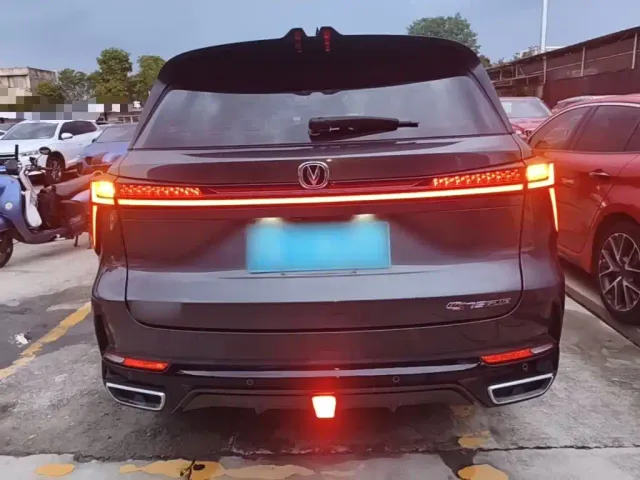 Changan Changan CS75 PLUS 2023 3rd Gen 1.5T Auto Premium — Фото автомобиля 5