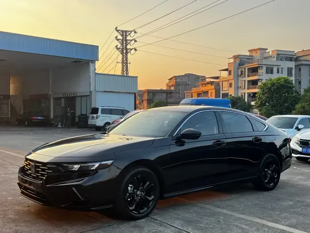 Фотография автомобиля — Honda Accord