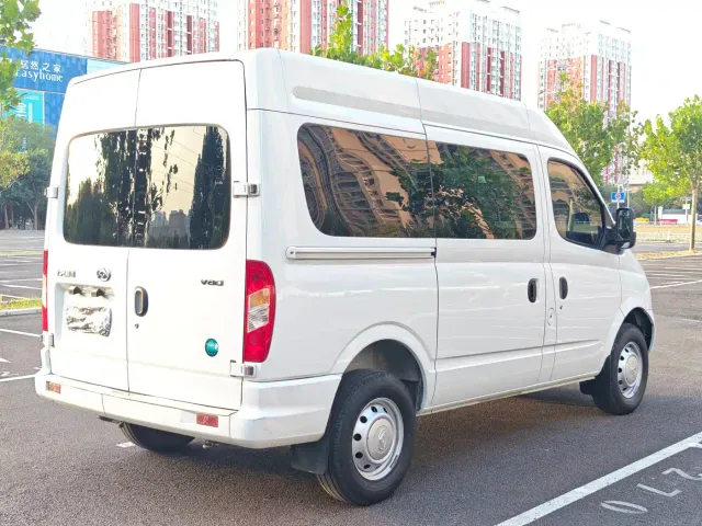 Maxus Xintu V80 — Фото автомобиля 3