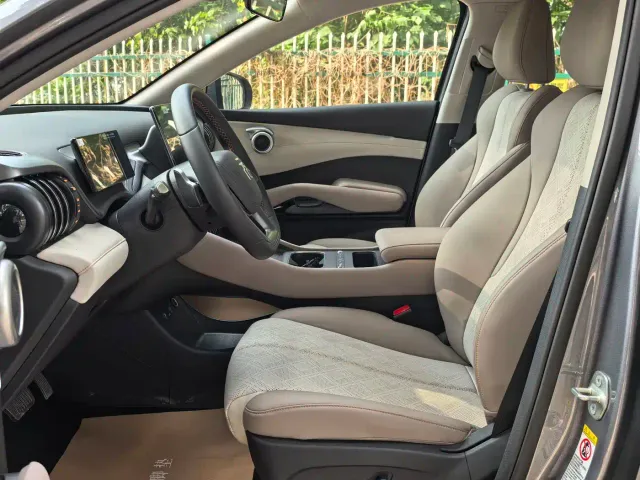 BYD Yuan PLUS — Фото автомобиля 5
