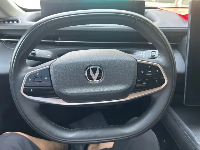 Changan Lamore — Фото автомобиля 10