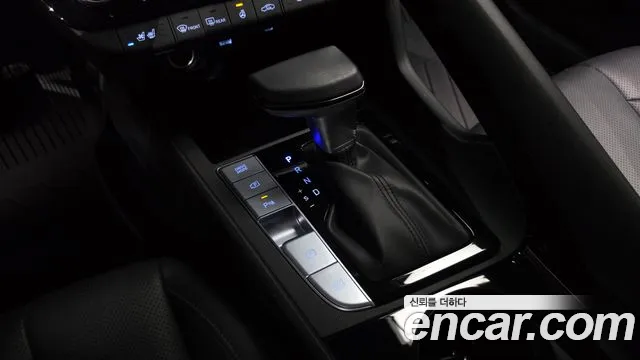 Hyundai AVANTE Новый Avante (CN7) — Фото автомобиля 9